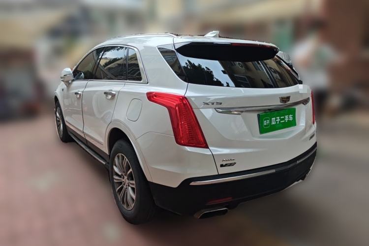 Used Cadillac XT5 2016 28T Four-Wheel Drive Luxury Model Rear Left 45 Deg