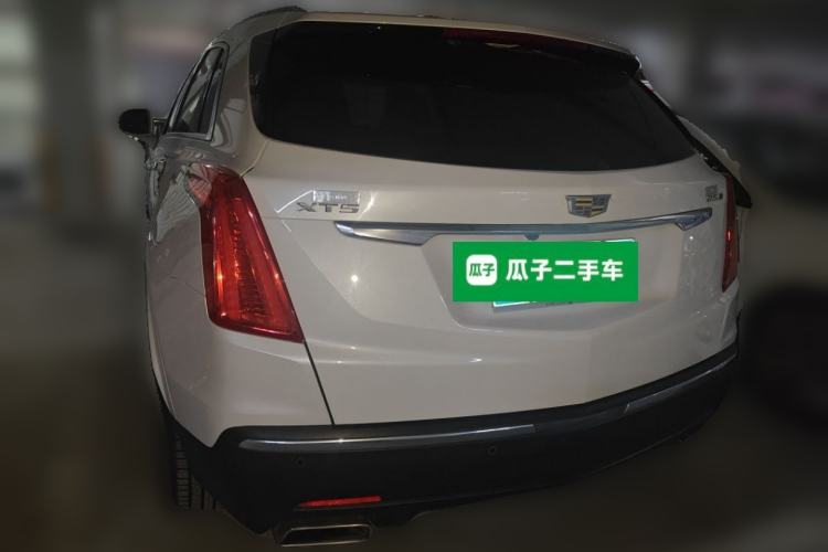 Used Cadillac XT5 2016 25T Luxury Model Rear Left 45 Deg