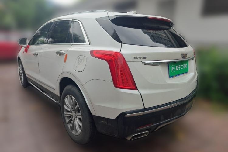 Used Cadillac XT5 2016 25T Luxury Model Rear Left 45 Deg
