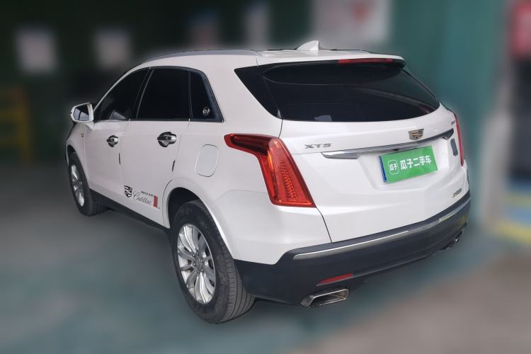 Used Cadillac XT5 2016 25T Tech Edition Rear Left 45 Deg