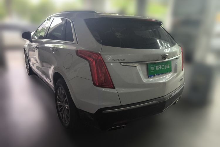 Used Cadillac XT5 2016 25T Luxury Model Rear Left 45 Deg