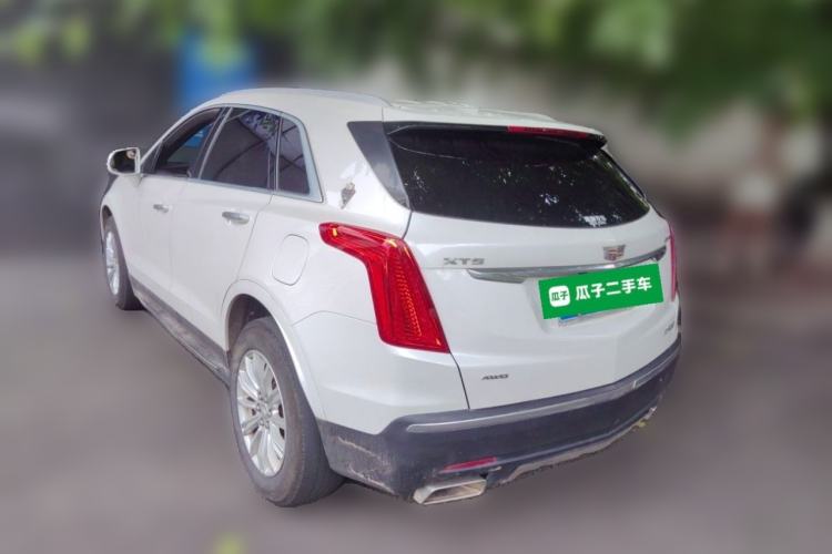 Used Cadillac XT5 2016 28T Four-Wheel Drive Tech Version Rear Left 45 Deg