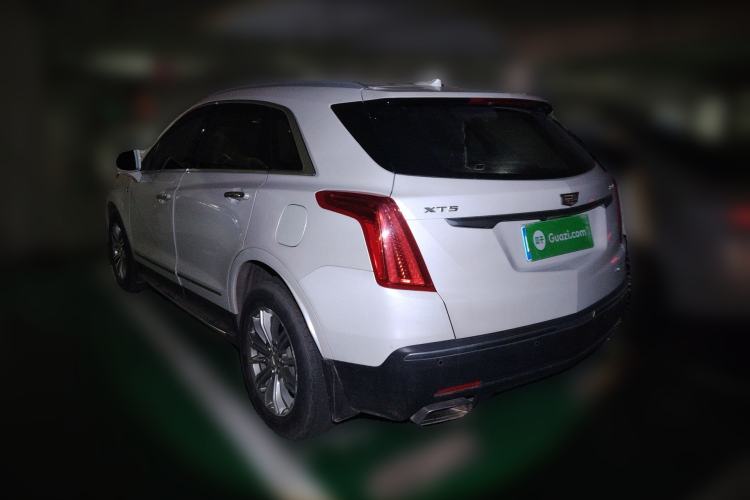 Used Cadillac XT5 2016 25T Luxury Model Rear Left 45 Deg