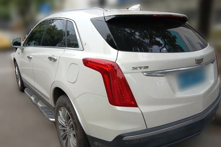 Used Cadillac XT5 2016 25T Luxury Model Rear Left 45 Deg