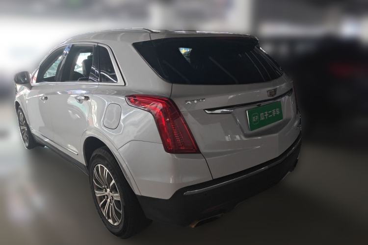 Used Cadillac XT5 2016 25T Luxury Model Rear Left 45 Deg