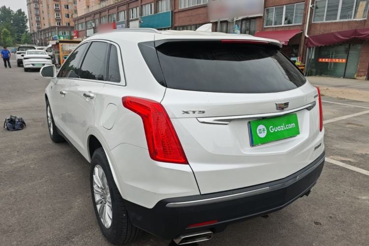 Used Cadillac XT5 2016 25T Tech Edition Rear Left 45 Deg