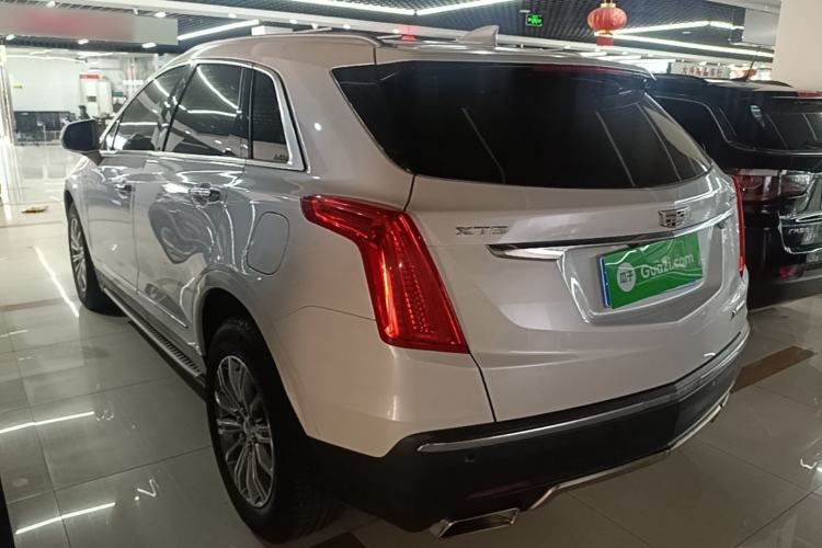 Used Cadillac XT5 2016 25T Luxury Model Rear Left 45 Deg