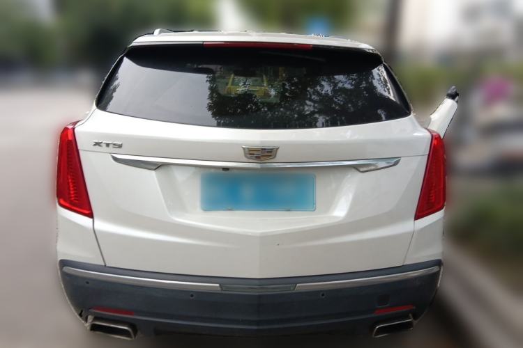 Used Cadillac XT5 2016 25T Luxury Model Rear