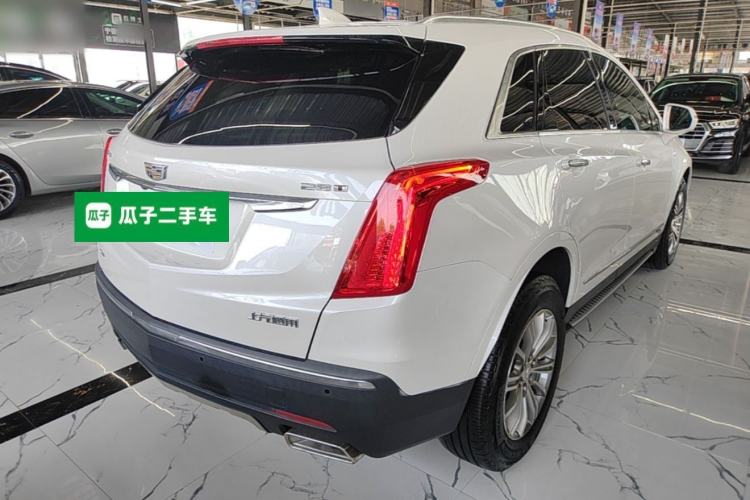 Used Cadillac XT5 2016 28T Four-Wheel Drive Luxury Model Rear Right 45 Deg