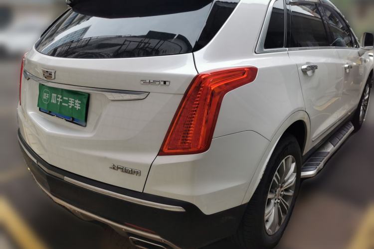 Used Cadillac XT5 2016 25T Luxury Model Rear Right 45 Deg