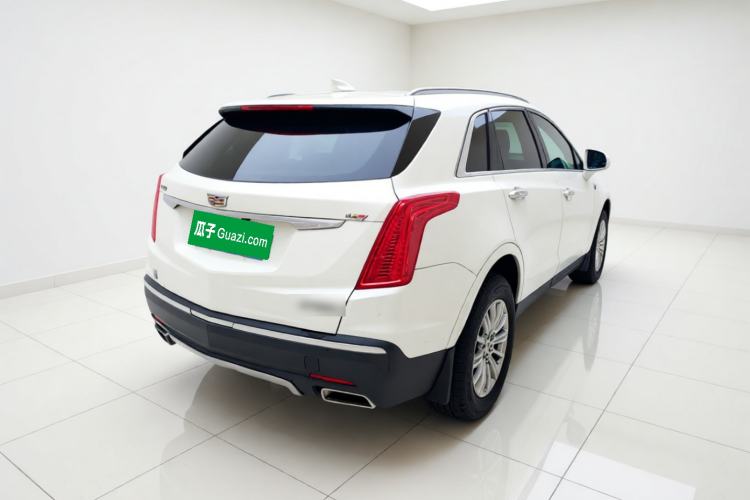 Used Cadillac XT5 2016 25T Tech Edition Rear Right 45 Deg