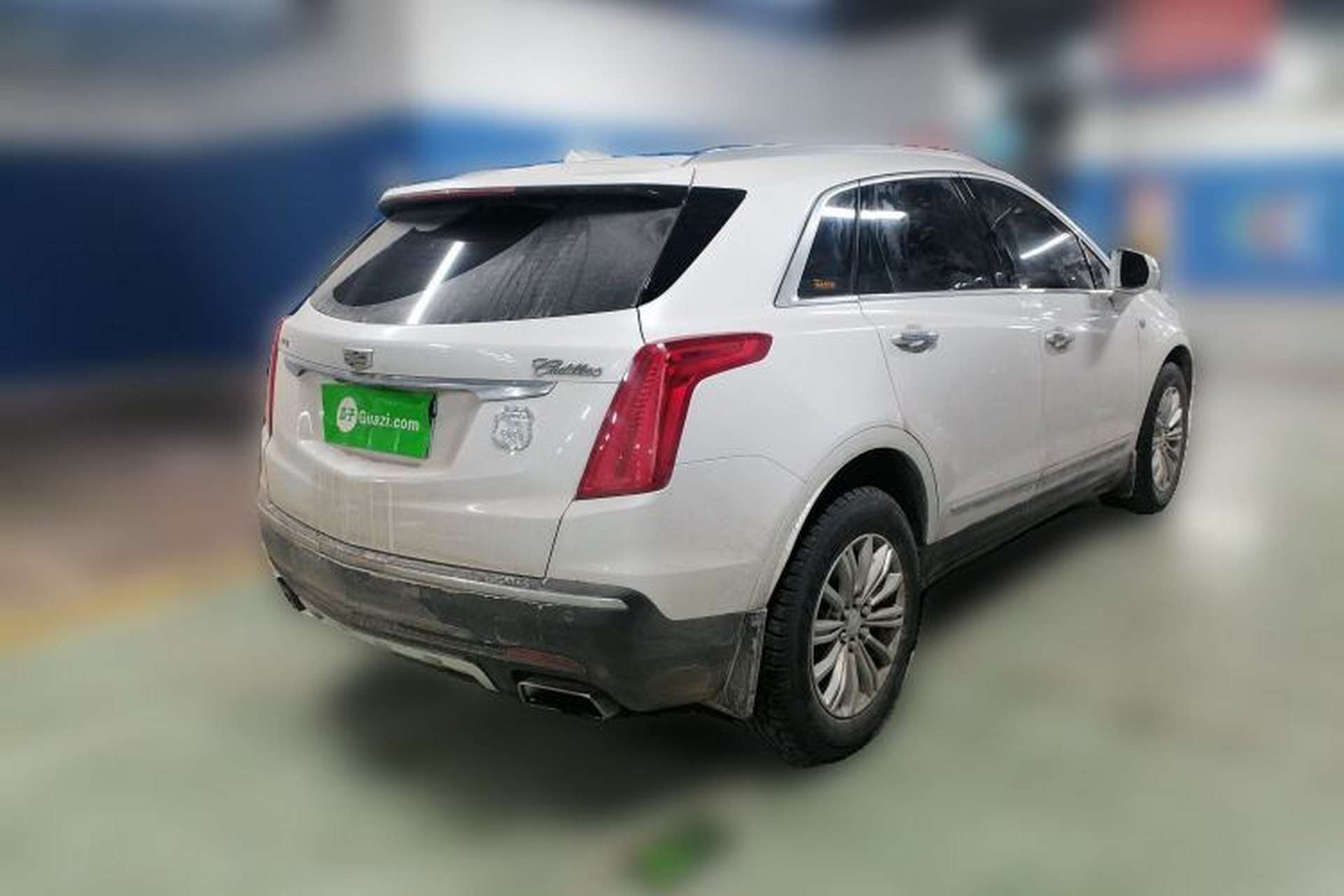 Used Cadillac XT5 2016 25T Luxury Model Rear Right 45 Deg