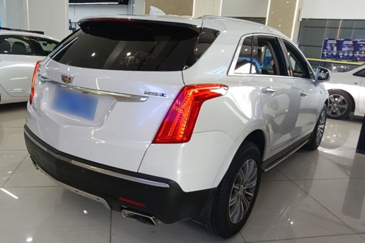 Used Cadillac XT5 2016 25T Luxury Model Rear Right 45 Deg