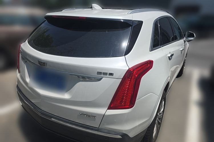 Used Cadillac XT5 2016 25T Luxury Model Rear Right 45 Deg