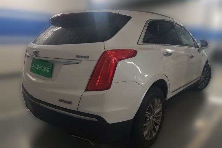Used Cadillac XT5 2016 25T Luxury Model Rear Right 45 Deg