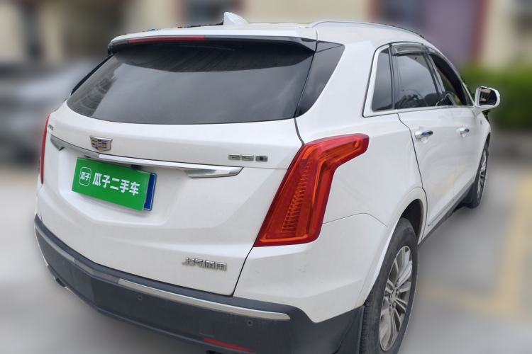 Used Cadillac XT5 2016 25T Luxury Model Rear Right 45 Deg