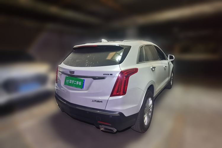 Used Cadillac XT5 2016 28T Four-Wheel Drive Tech Version Rear Right 45 Deg