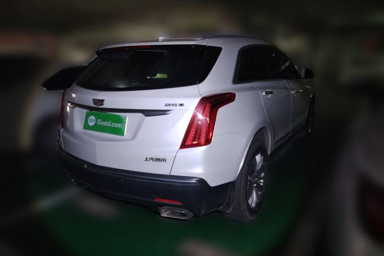 Used Cadillac XT5 2016 25T Luxury Model Rear Right 45 Deg
