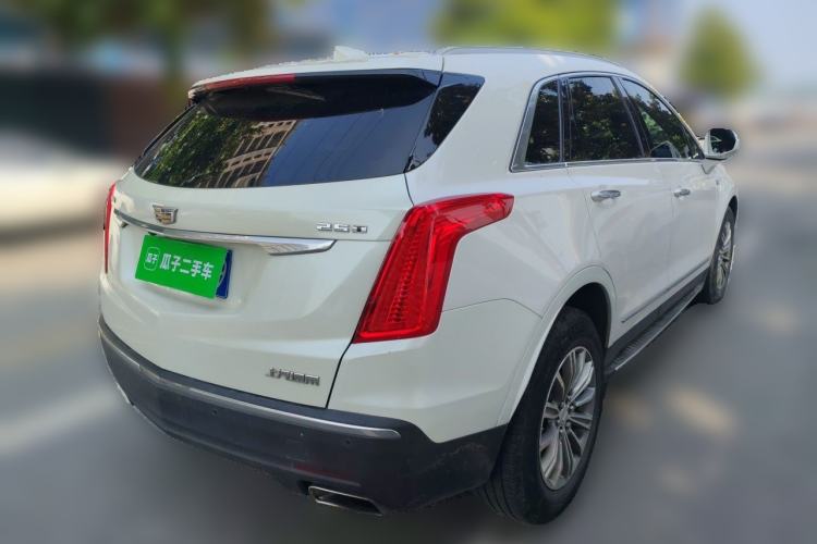 Used Cadillac XT5 2016 25T Luxury Model Rear Right 45 Deg