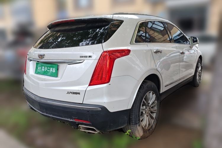 Used Cadillac XT5 2016 25T Luxury Model Rear Right 45 Deg