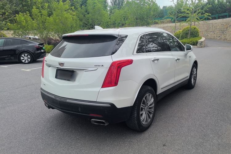 Used Cadillac XT5 2016 28T Four-Wheel Drive Luxury Model Rear Right 45 Deg
