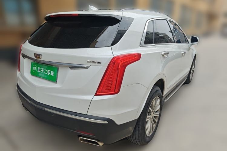 Used Cadillac XT5 2016 25T Luxury Model Rear Right 45 Deg
