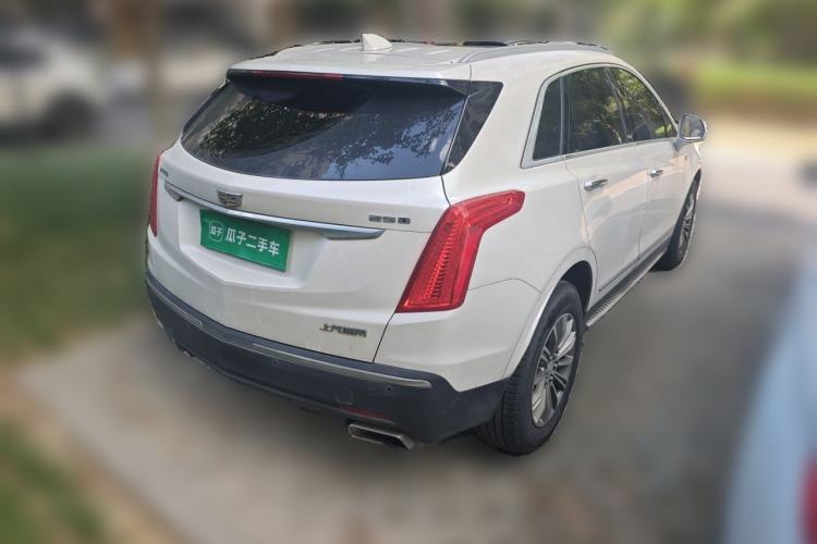 Used Cadillac XT5 2016 25T Luxury Model Rear Right 45 Deg