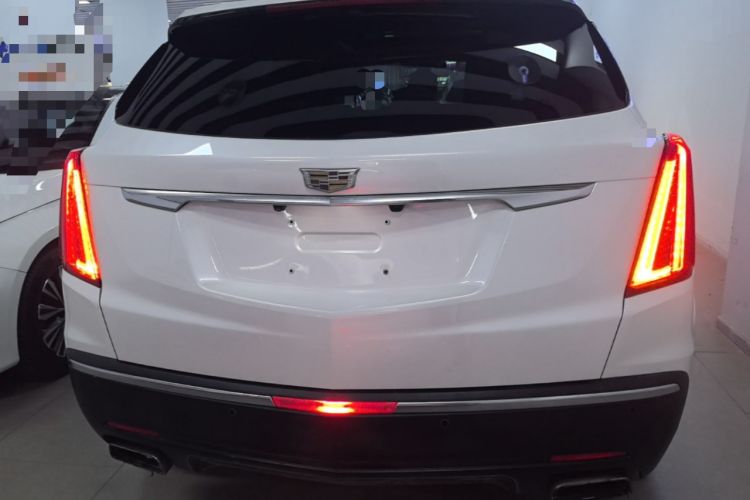 Used Cadillac XT5 2016 25T Luxury Model Rear