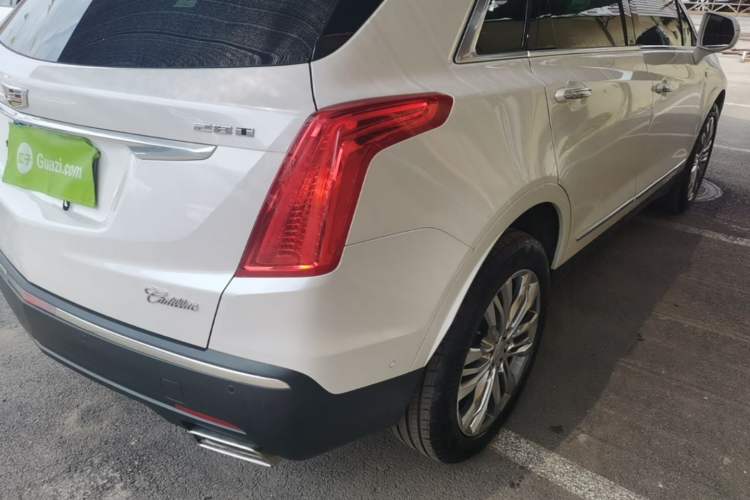 Used Cadillac XT5 2016 28T Four-Wheel-Drive Leading Model Right Rear Taillight