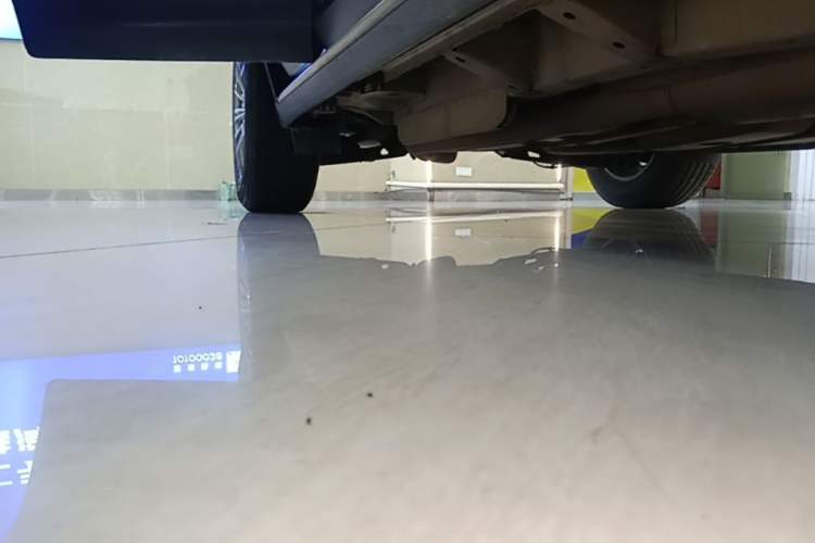 Used Cadillac XT5 2016 25T Luxury Model Right Side Sill