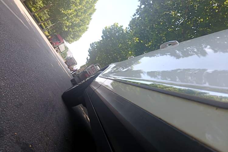 Used Cadillac XT5 2016 25T Luxury Model Right Side Sill
