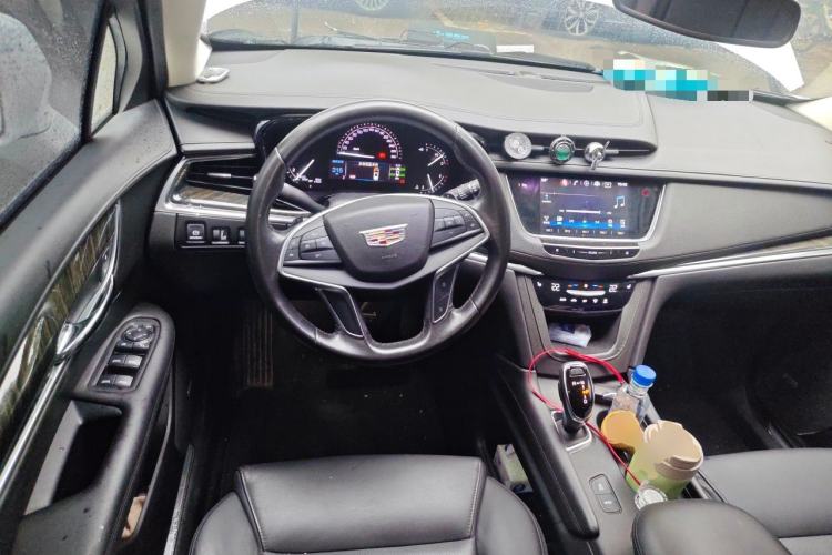 Used Cadillac XT5 2016 25T Luxury Model Steering Wheel
