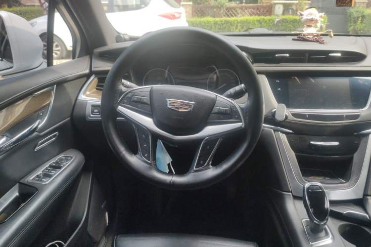 Used Cadillac XT5 2016 28T Four-Wheel-Drive Leading Model Steering Wheel