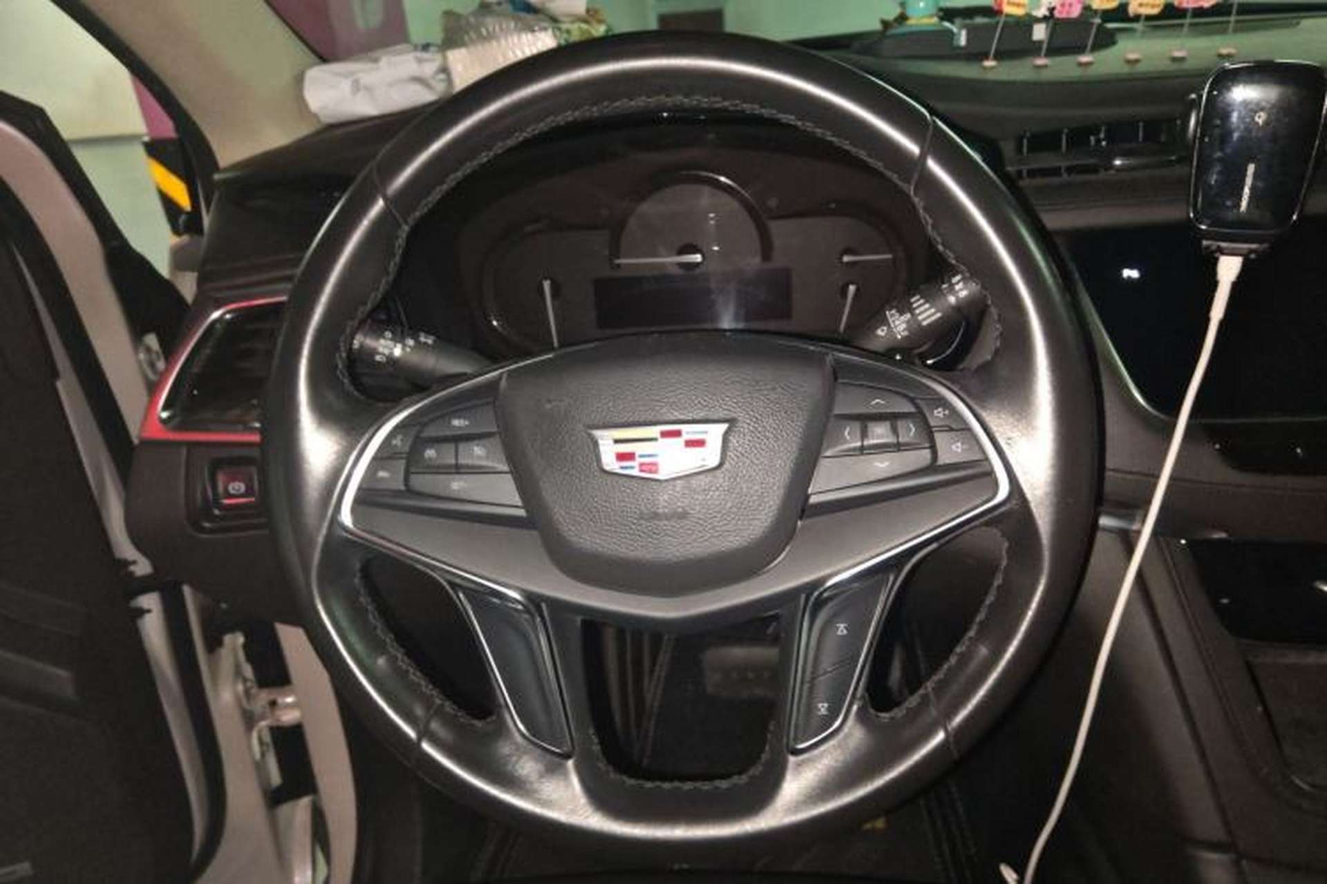 Used Cadillac XT5 2016 28T Four-Wheel Drive Tech Version Steering Wheel