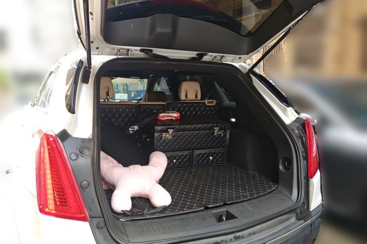 Used Cadillac XT5 2016 25T Tech Edition Trunk