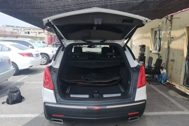 Used Cadillac XT5 2016 28T Four-Wheel-Drive Leading Model Trunk