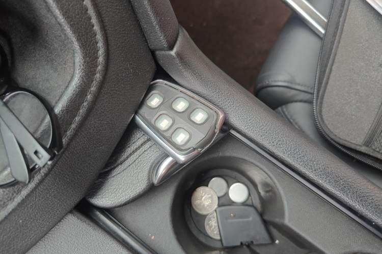 Used Cadillac XT5 2016 25T Luxury Model Vehicle Key