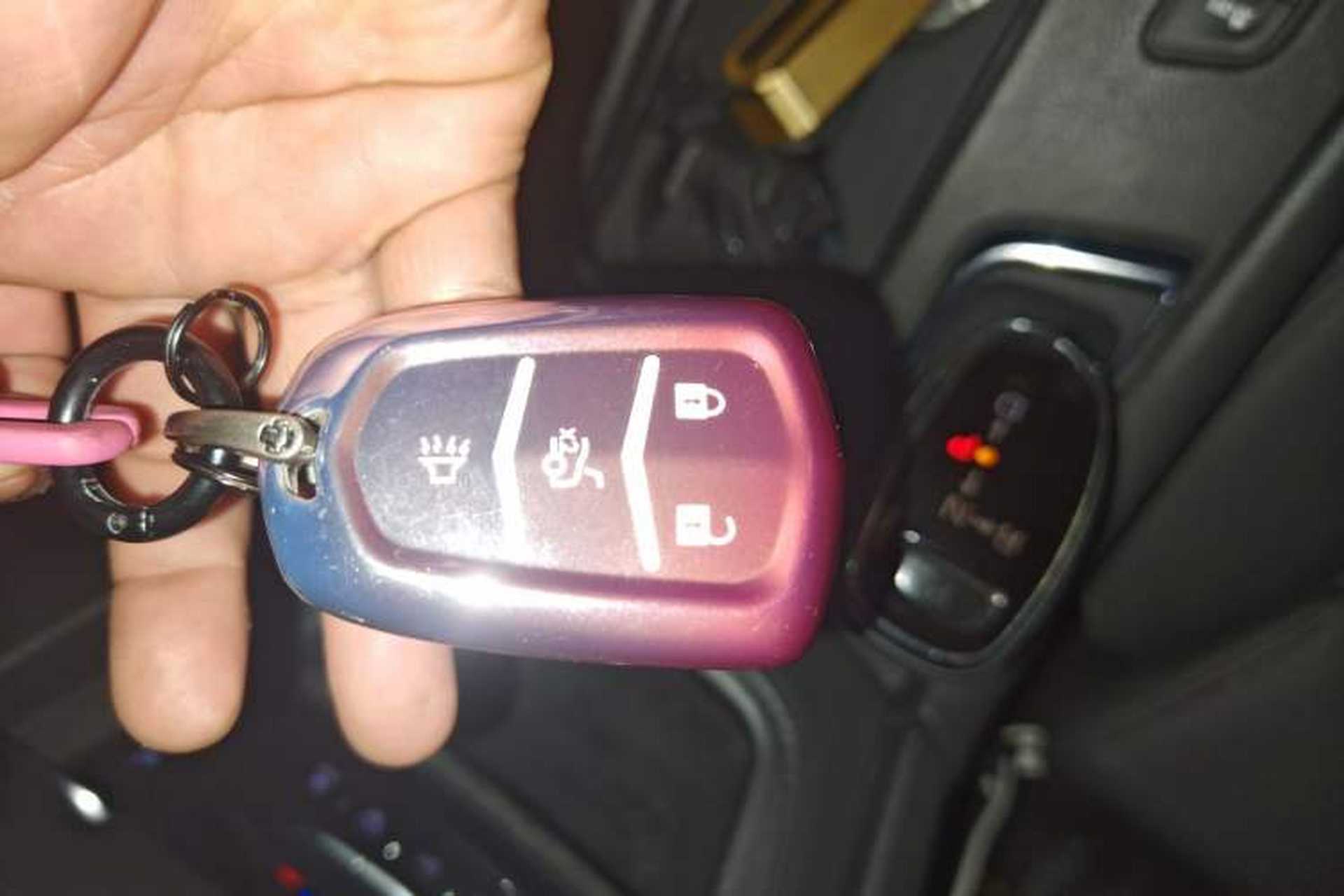 Used Cadillac XT5 2016 28T Four-Wheel Drive Tech Version Vehicle Key