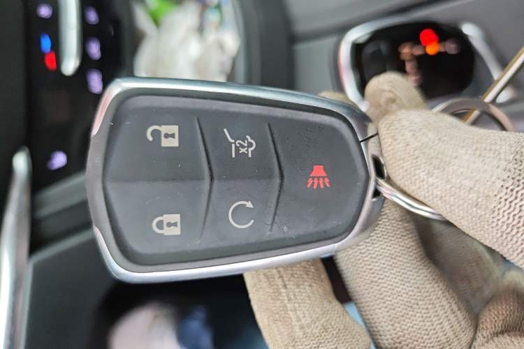 Used Cadillac XT5 2016 25T Luxury Model Vehicle Key