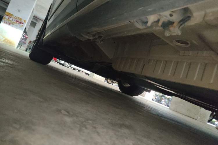 Used Cadillac XT5 2016 25T Luxury Model Chassis Rear Left