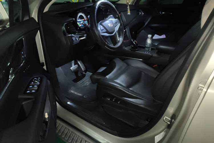 Used Cadillac XT5 2016 28T Four-Wheel Drive Luxury Model Driver Seat