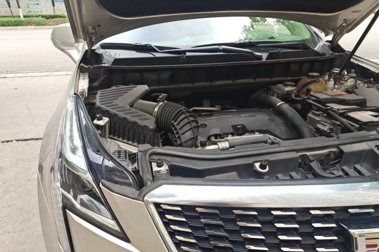 Used Cadillac XT5 2016 28T Four-Wheel Drive Luxury Model Engine Bay Right