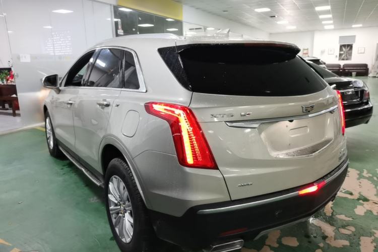 Used Cadillac XT5 2016 28T Four-Wheel Drive Tech Version Exterior 2