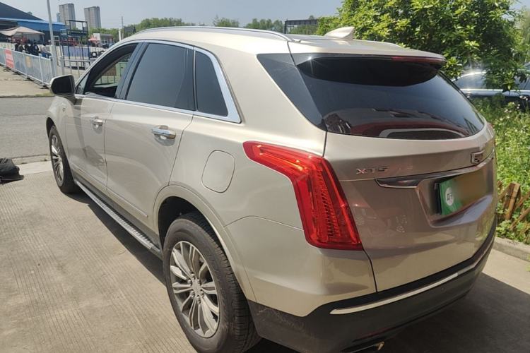 Used Cadillac XT5 2016 25T Luxury Model Exterior 2