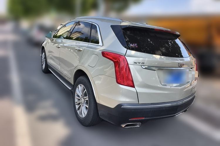 Used Cadillac XT5 2016 25T Luxury Model Exterior 3