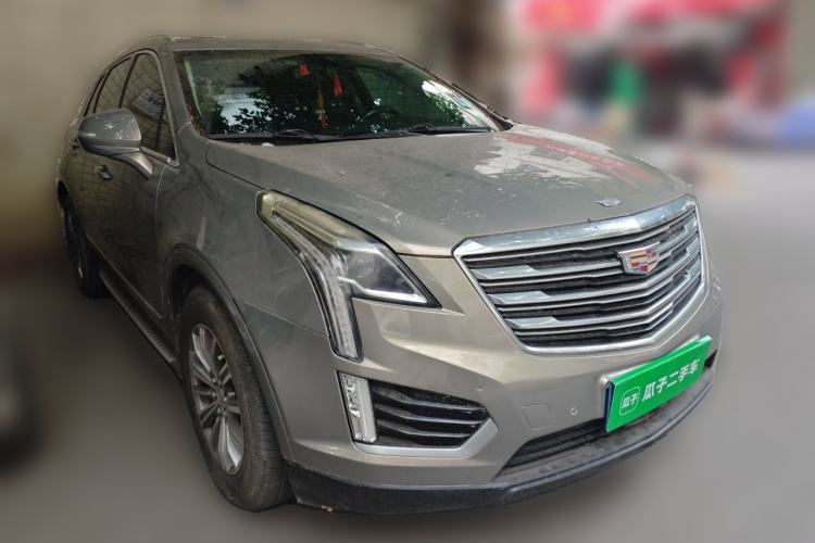 Used Cadillac XT5 2016 28T Four-Wheel Drive Luxury Model Front Right 45 Deg