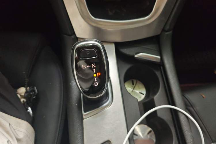 Used Cadillac XT5 2016 28T Four-Wheel Drive Luxury Model Gear Lever