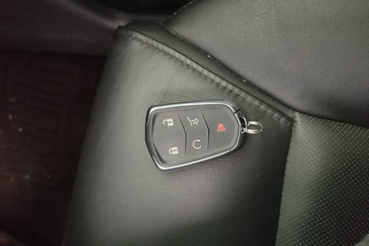 Used Cadillac XT5 2016 25T Luxury Model Interior 1