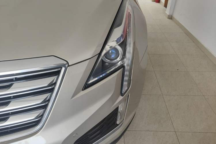 Used Cadillac XT5 2016 25T Luxury Model Left Front Headlight