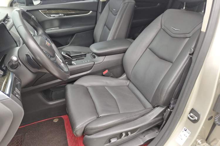 Used Cadillac XT5 2016 28T Four-Wheel Drive Luxury Model Left Front Seat